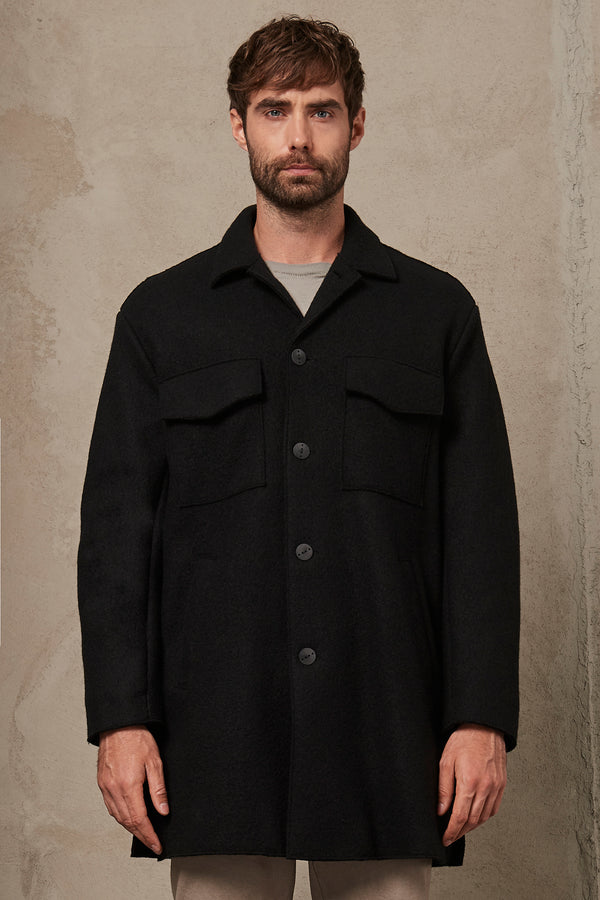 Loose-fit raw cut coat in virgin wool cloth | 1007.CFUTRSL211.U10