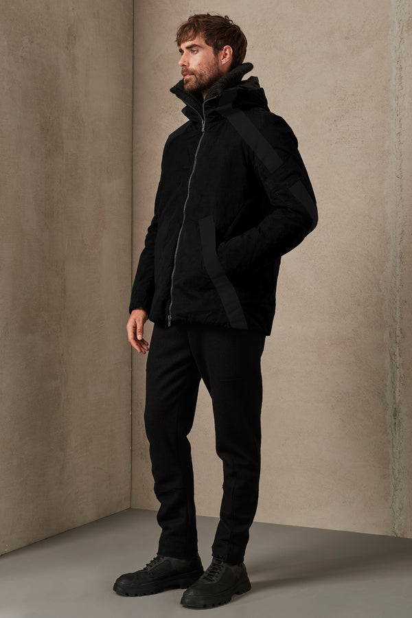 Water-repellent cotton jacket padded with duck down. | 1007.CFUTRSO241.U10