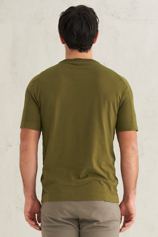 Roundneck regular-fit t-shirt in cotton jersey. collar edge in cotton and linen knit. | 1008.CFUTRT1360.U04