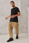Oversize-t-shirt aus baumwolljersey mit asymmetrischen zuschnitten und kleiner tasche vorne | 1008.CFUTRT1365.U10