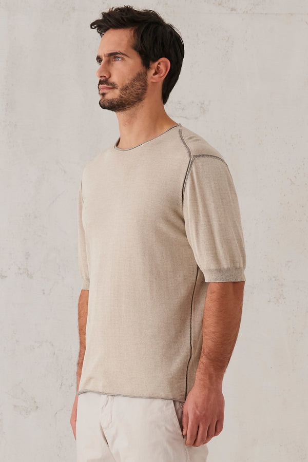 T-shirt bicolore in maglia di cotone e viscosa lavorata in vaniset. | 1008.CFUTRT9440.U01