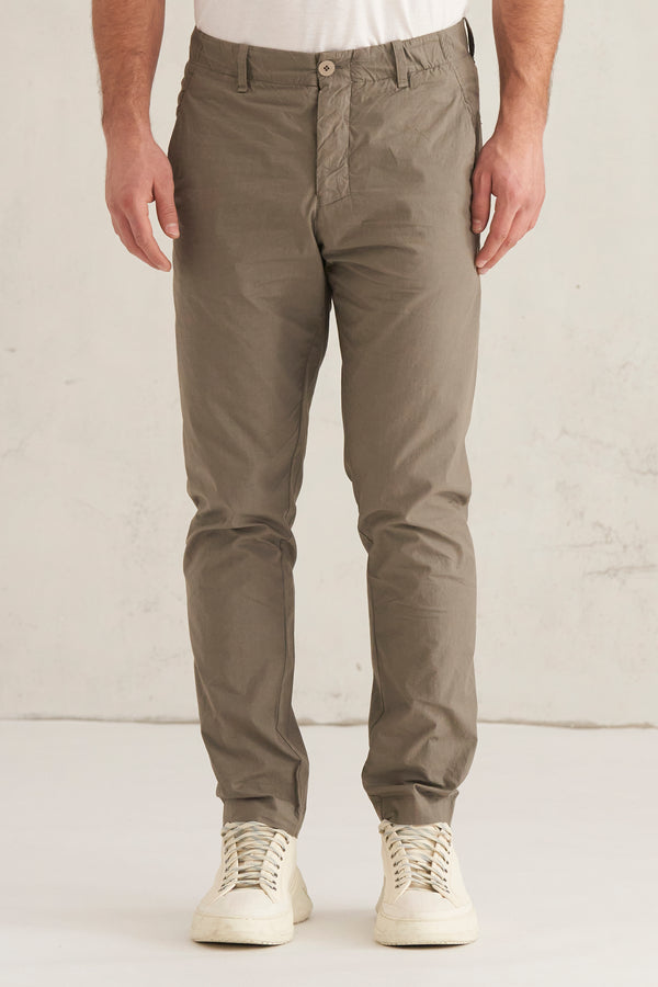 Pantalone chino in tela di cotone con cintura elastica. | 1008.CFUTRTB110.U13
